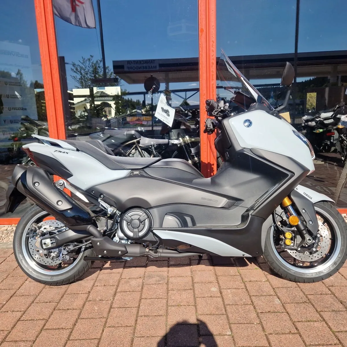 Yamaha TMAX Tech MAX