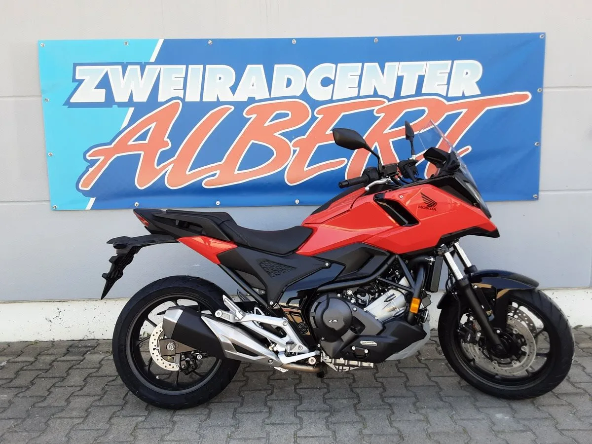 Honda NC750X DCT