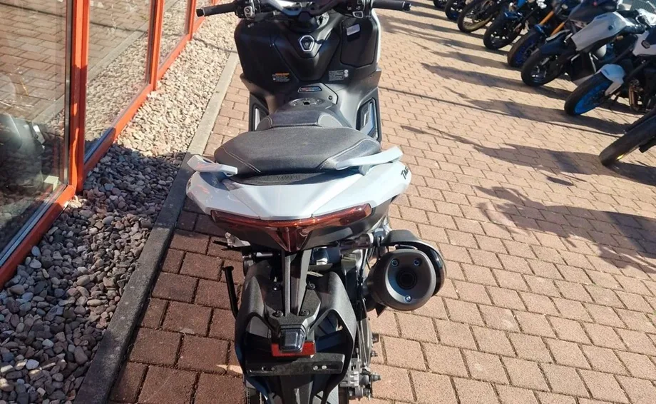 Yamaha TMAX Tech MAX