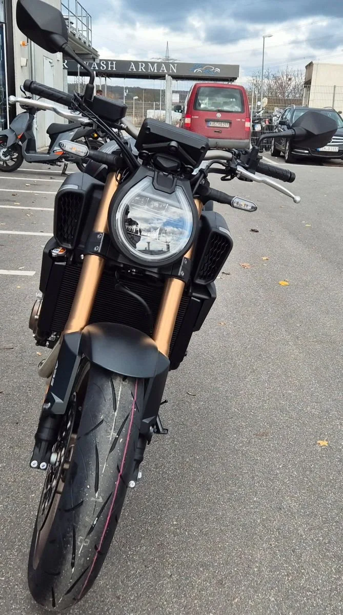 Honda CB650R