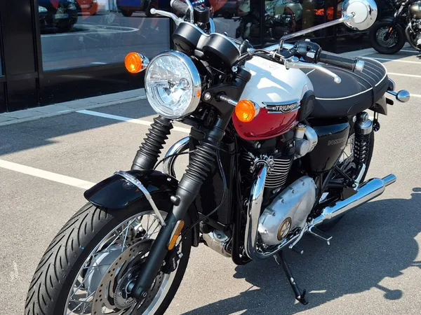 Triumph Bonneville T120