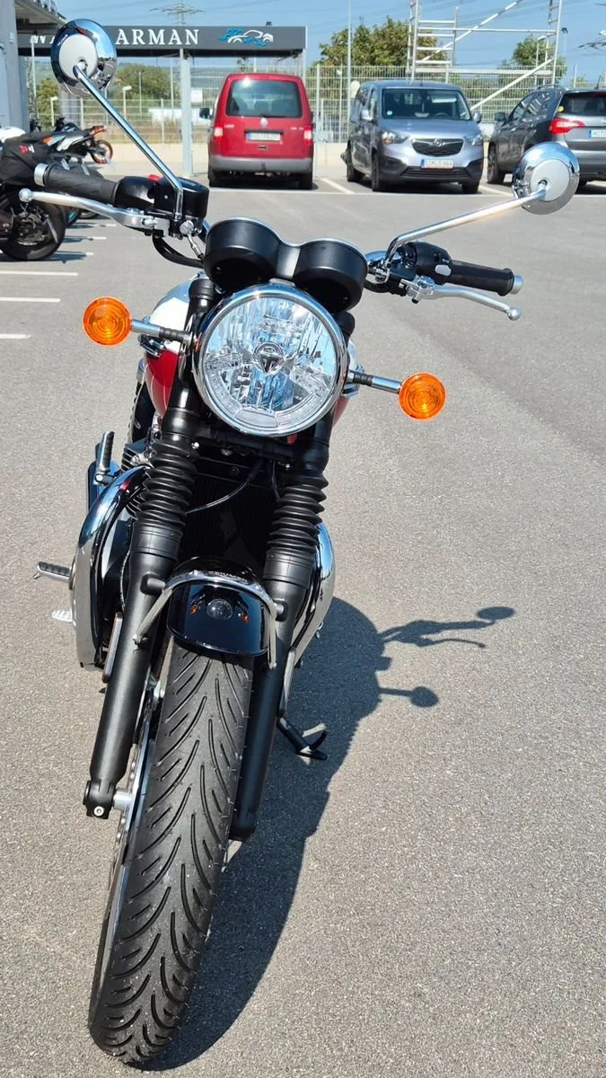 Triumph Bonneville T120