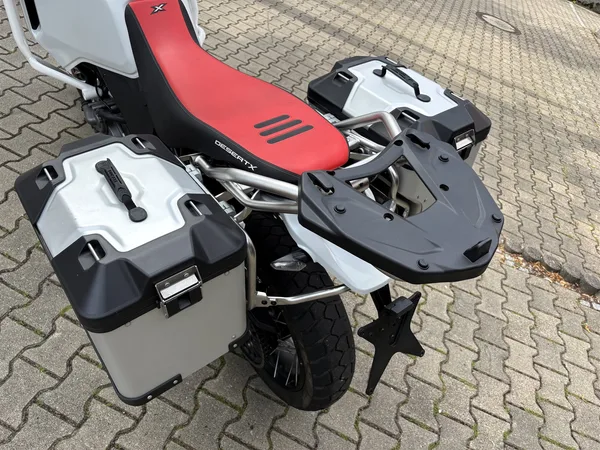 Ducati DesertX 1.Hand, Service, HU neu !