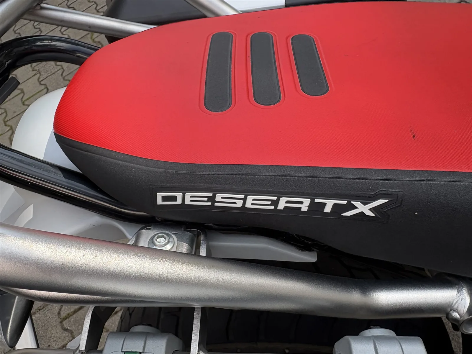 Ducati DesertX 1.Hand, Service, HU neu !