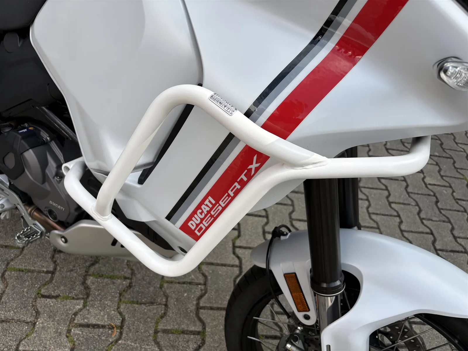 Ducati DesertX 1.Hand, Service, HU neu !