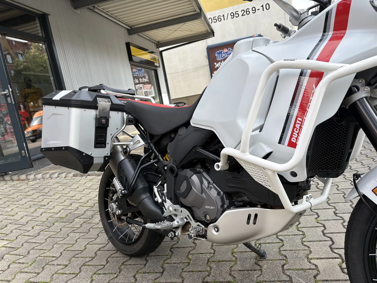 Ducati DesertX 1.Hand, Service, HU neu !
