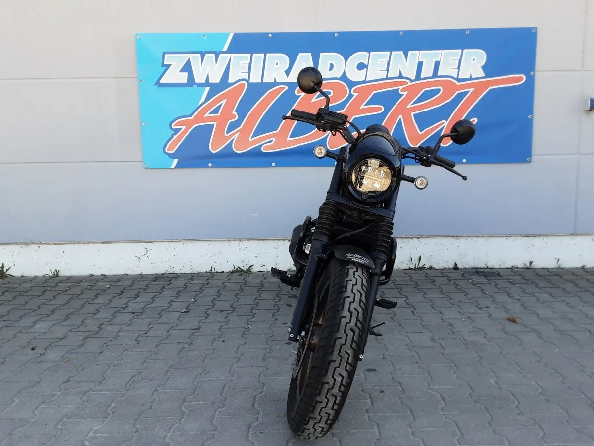 Honda CMX500 Rebel S