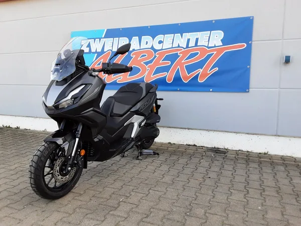 Honda ADV350 Special Edition