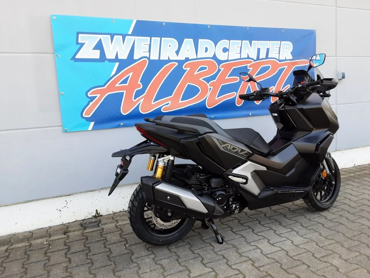 Honda ADV350 Special Edition
