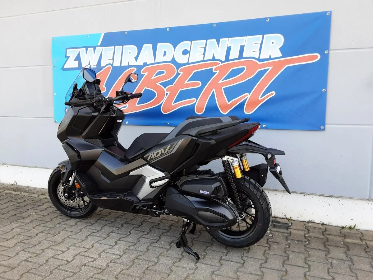 Honda ADV350 Special Edition