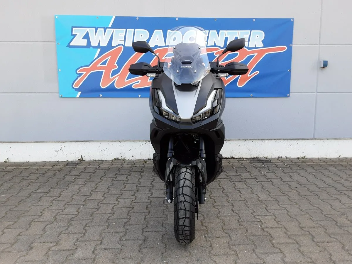 Honda ADV350 Special Edition