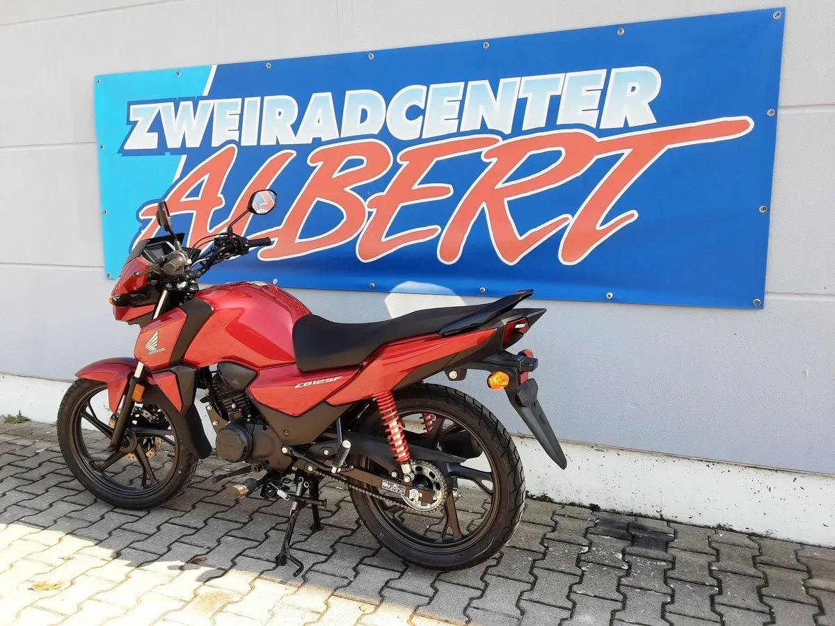 Honda CB125F