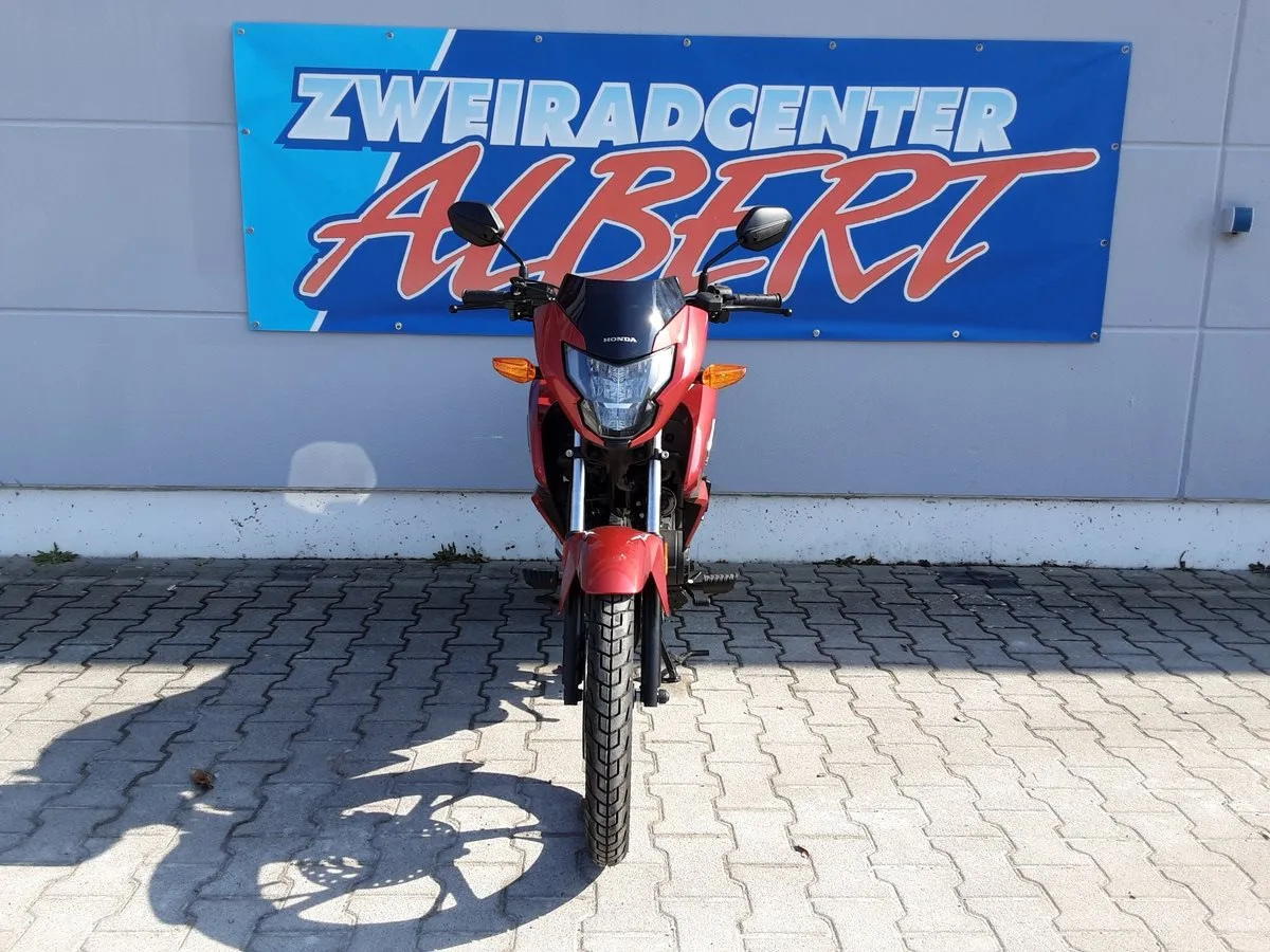 Honda CB125F