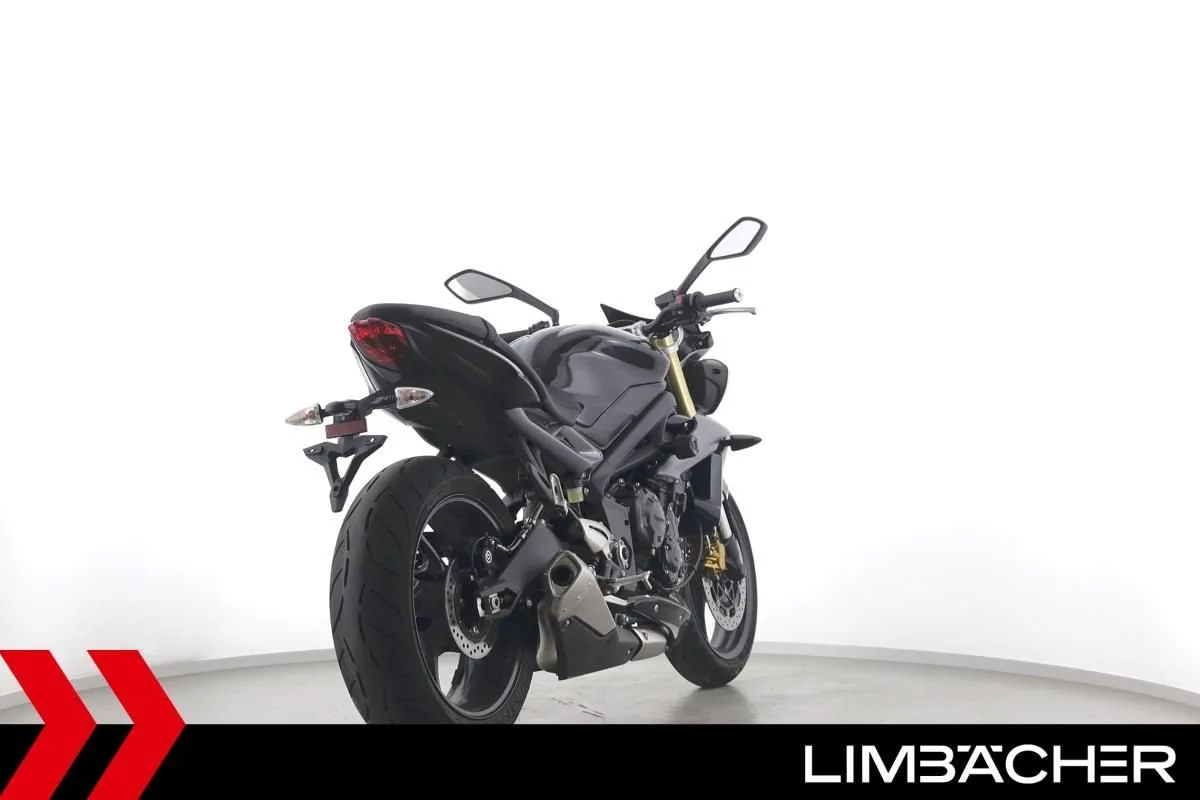 Triumph Street Triple