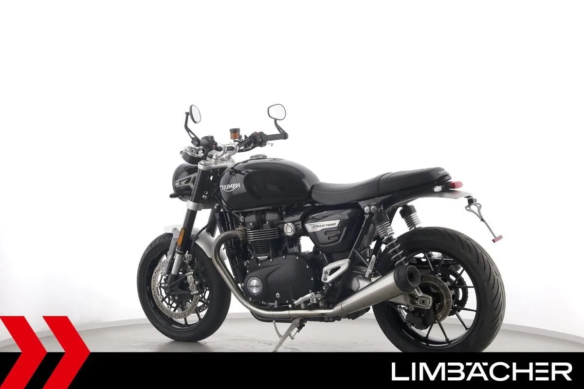 Triumph Speed Twin 1200