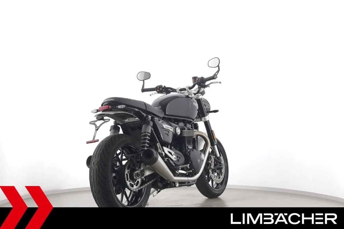 Triumph Speed Twin 1200