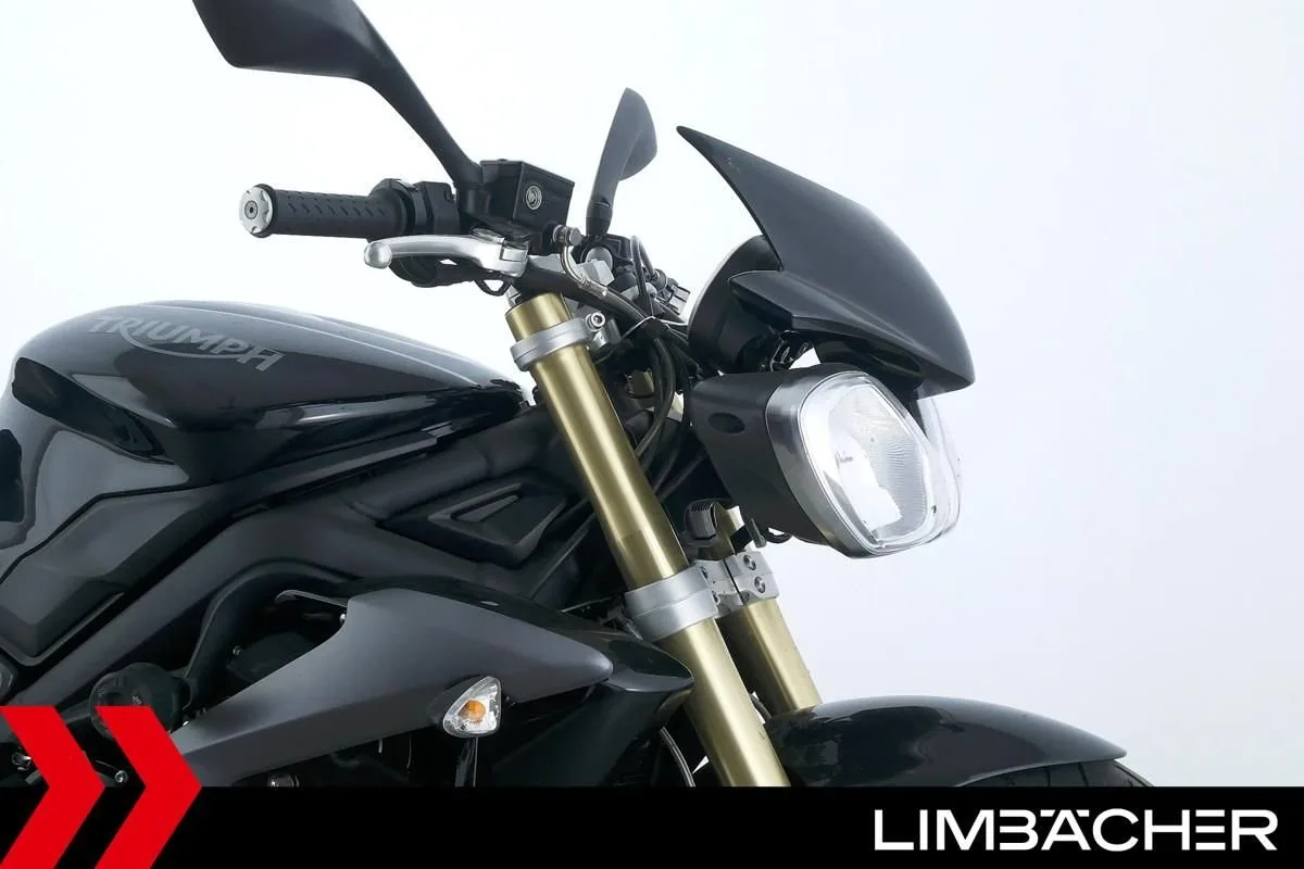 Triumph Street Triple