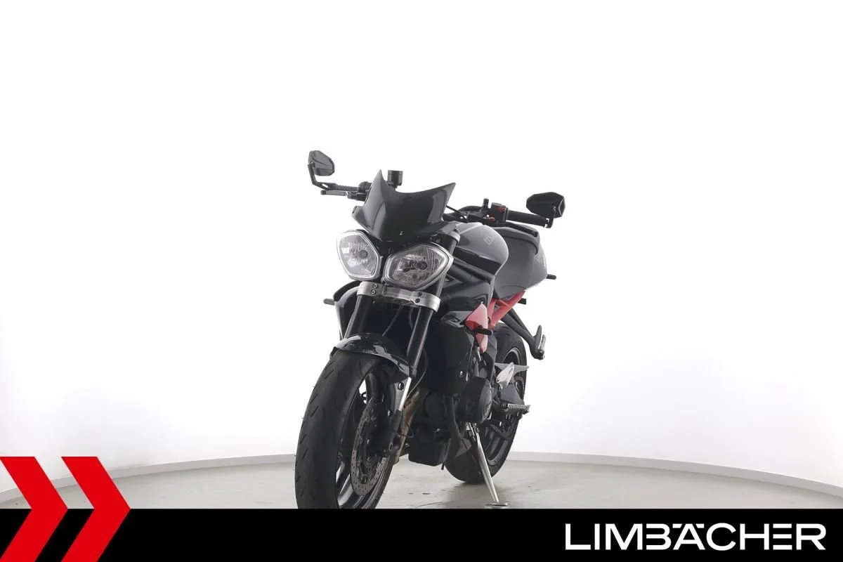 Triumph Street Triple 675 R