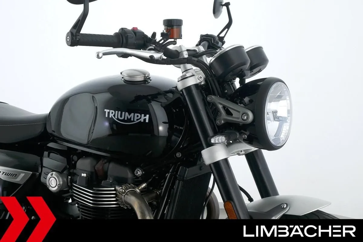 Triumph Speed Twin 1200