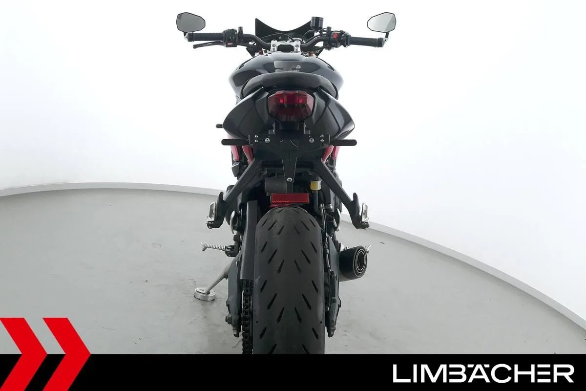 Triumph Street Triple 675 R