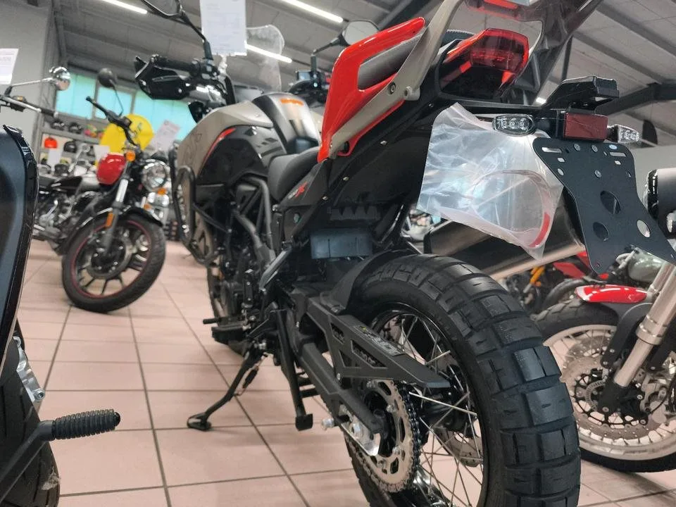 Benelli TRK 702 X