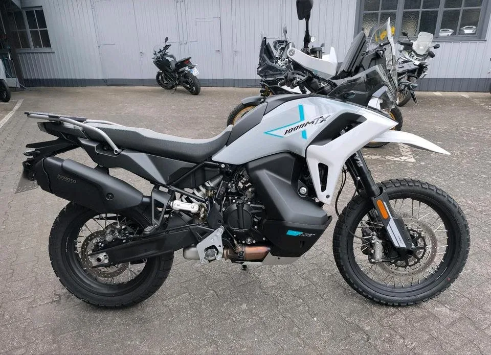 CFMOTO 1000MT-X