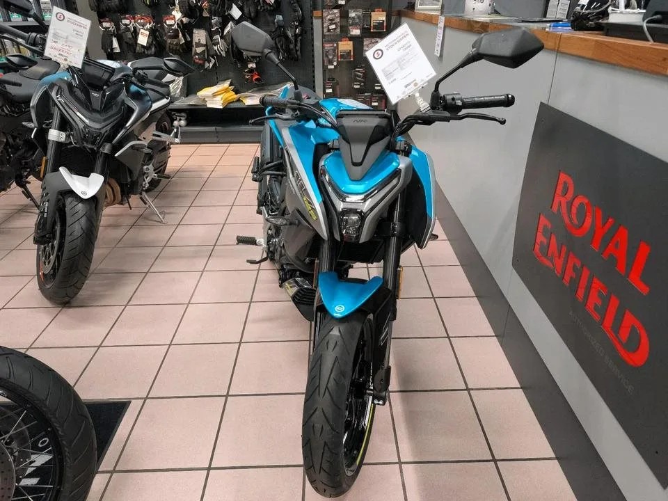 CFMOTO 125NK