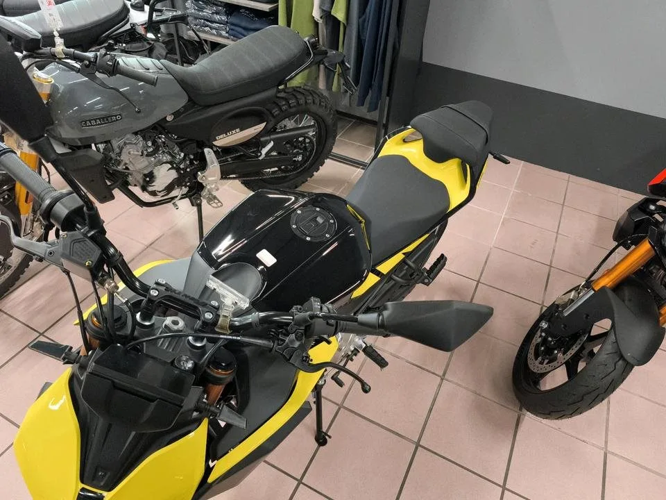 Fantic Stealth 125