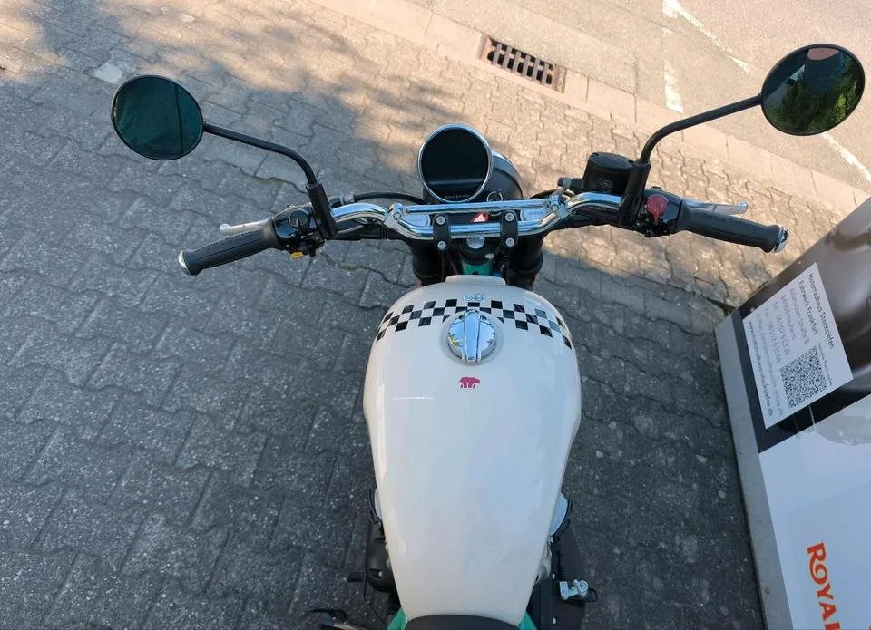 Royal Enfield Bear 650