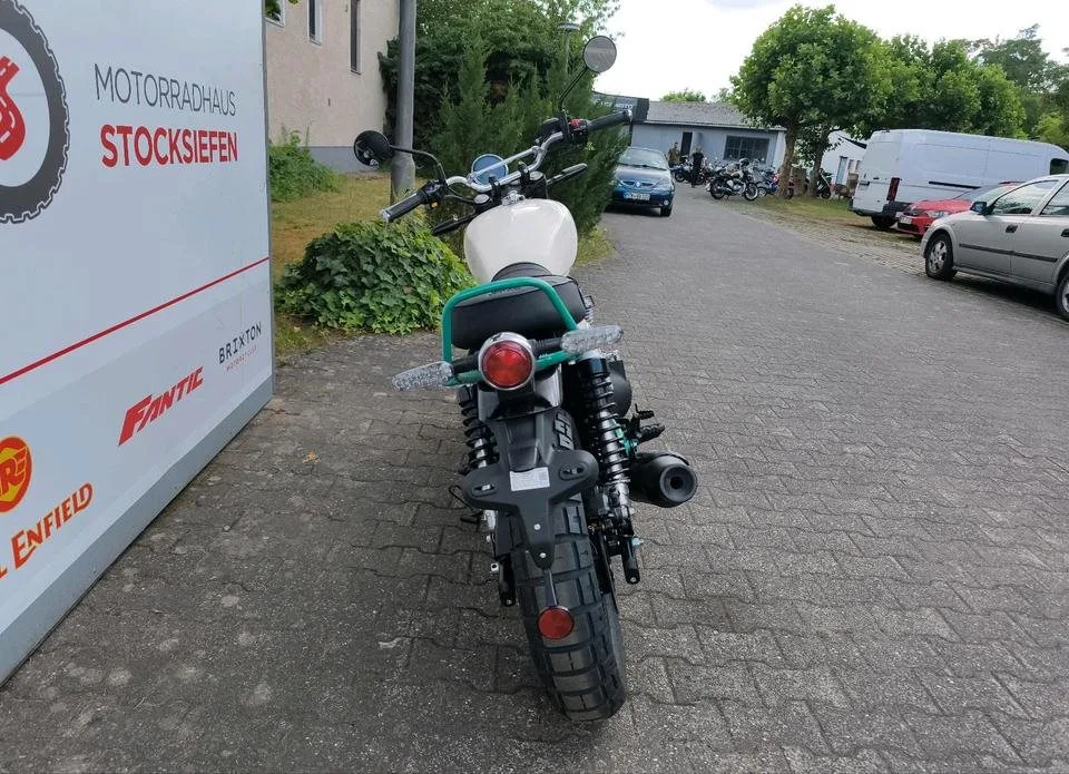 Royal Enfield Bear 650