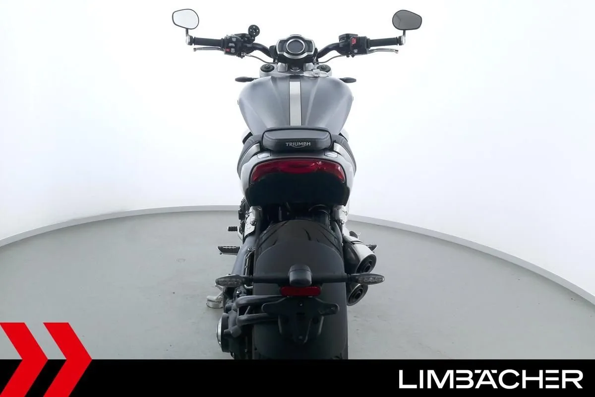 Triumph Rocket 3 R