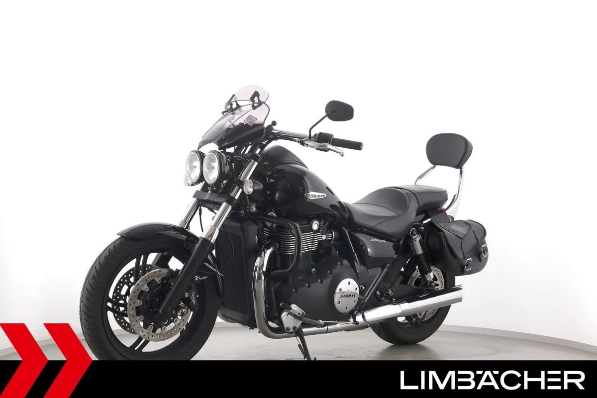 Triumph Thunderbird Storm