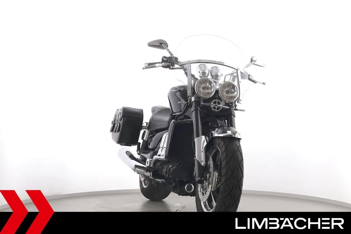 Triumph Rocket III Roadster