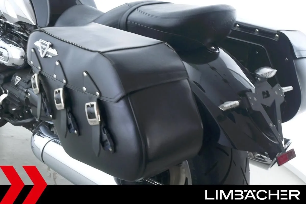 Triumph Rocket III Roadster