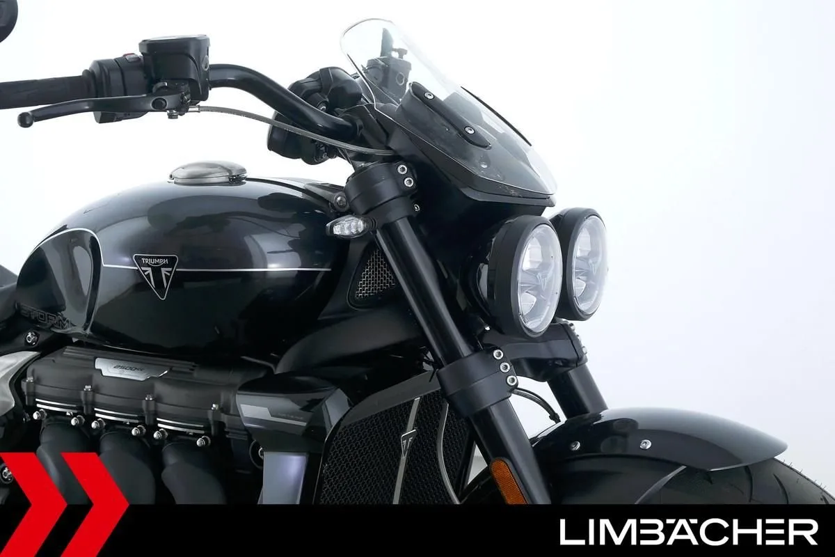 Triumph Rocket 3 Storm GT