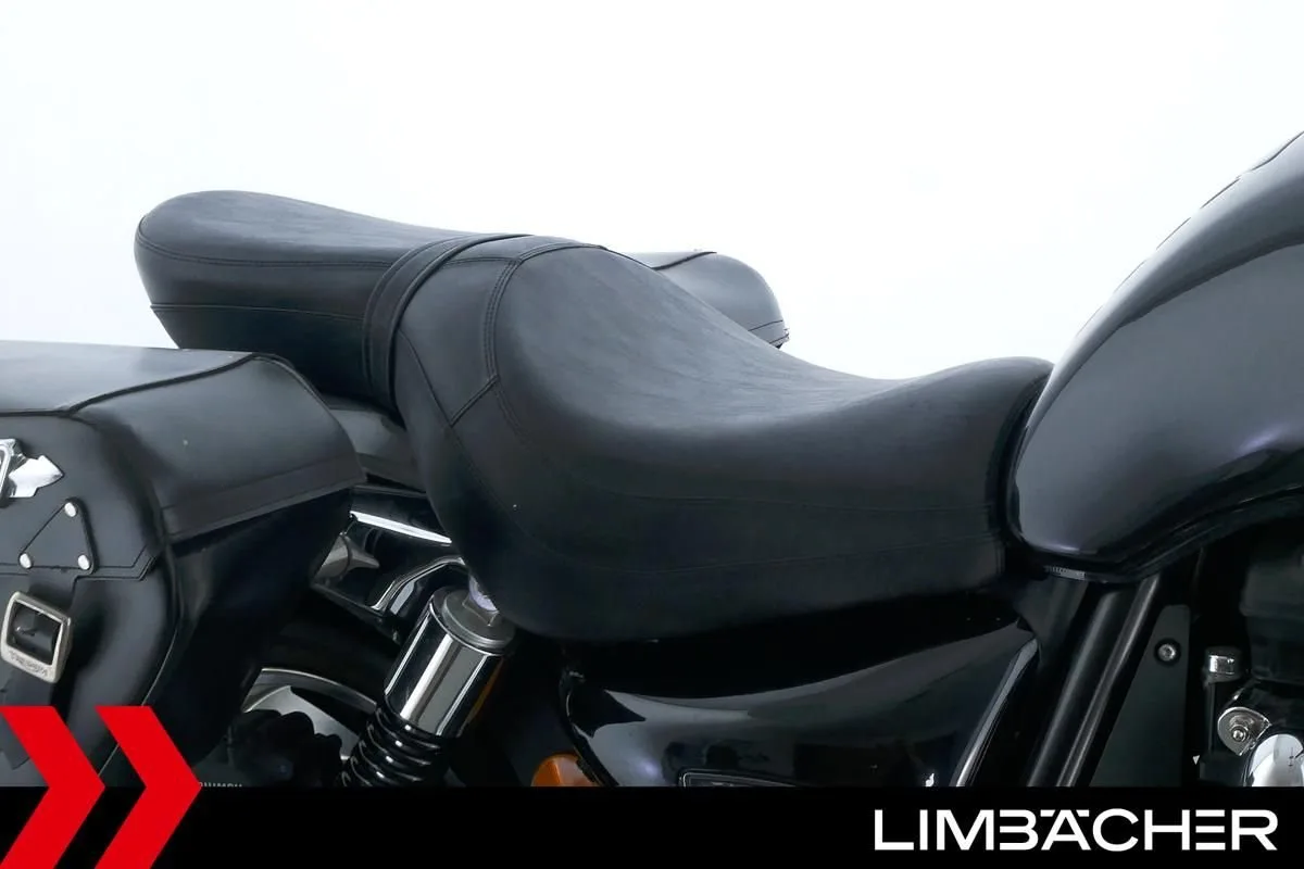 Triumph Rocket III Roadster