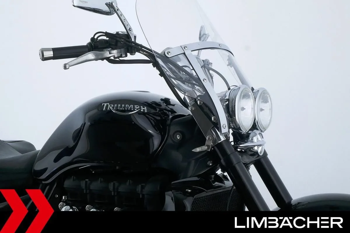 Triumph Rocket III Roadster
