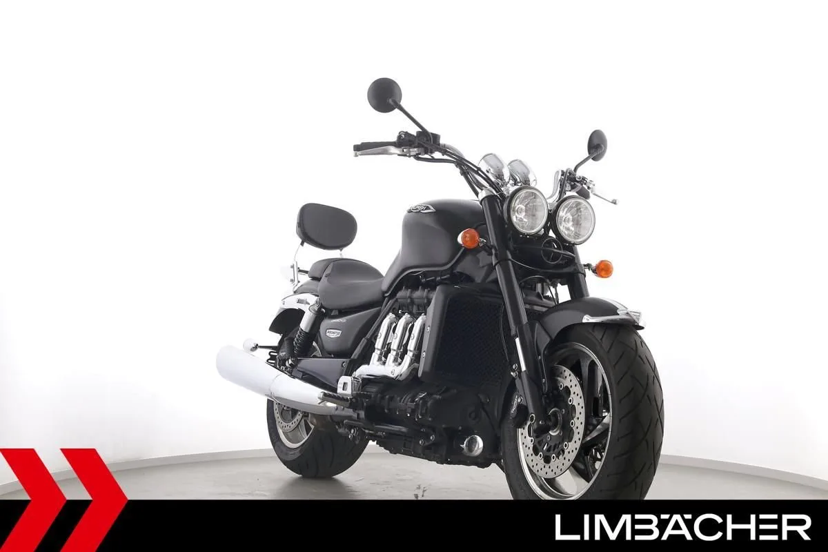 Triumph Rocket III Roadster