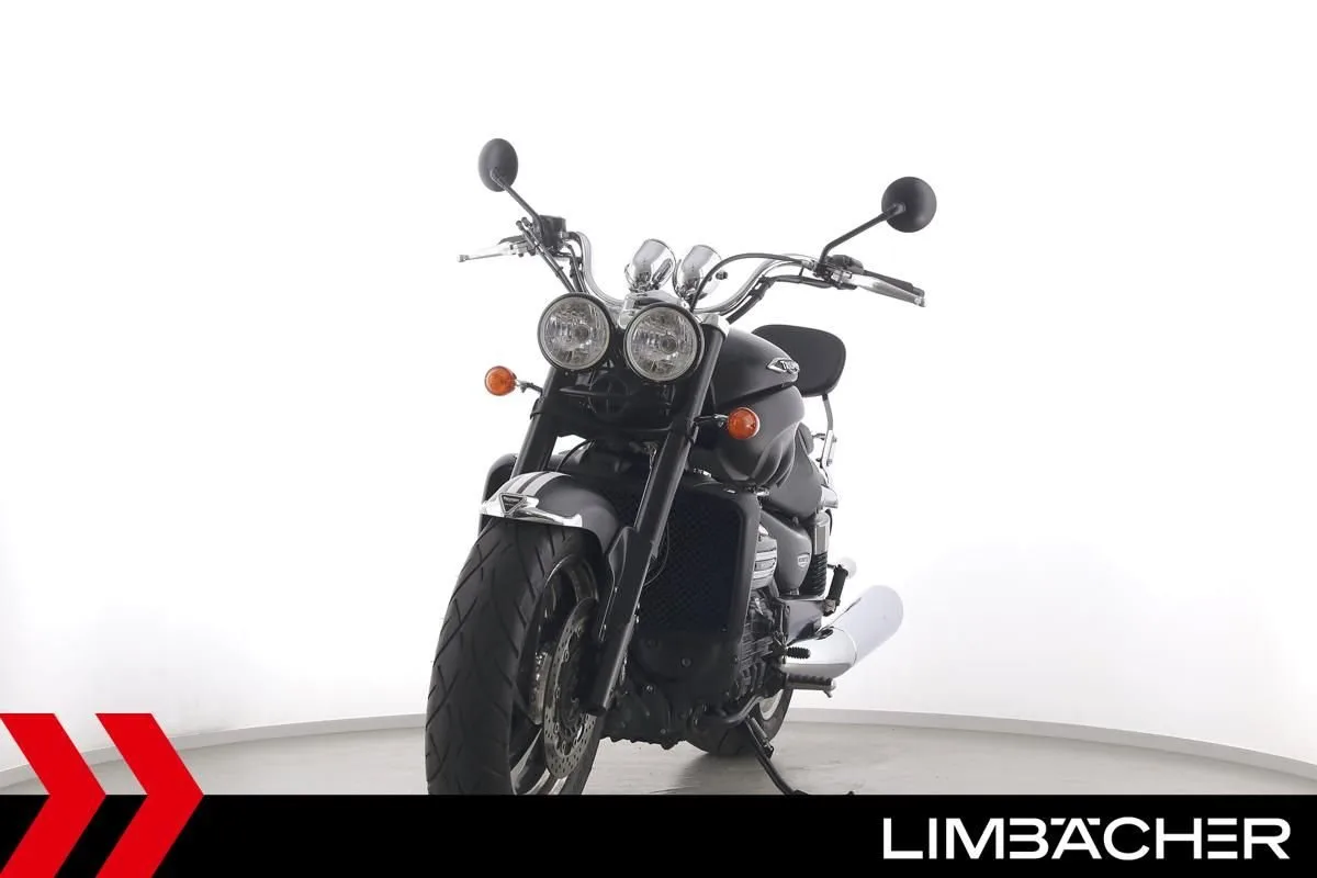 Triumph Rocket III Roadster