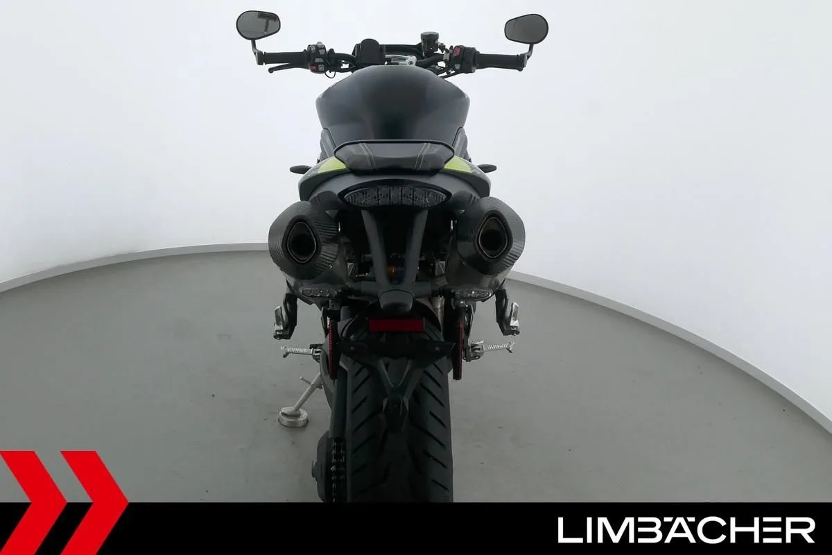 Triumph Speed Triple 1200 RS