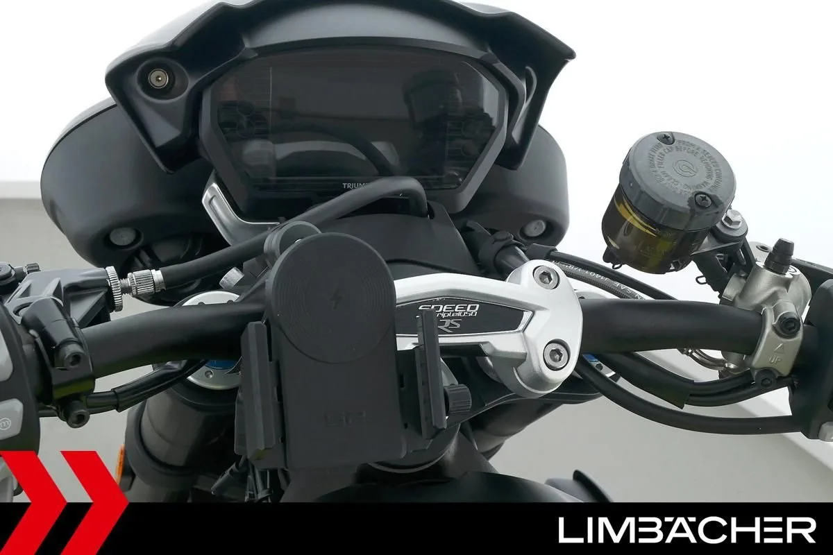 Triumph Speed Triple 1200 RS