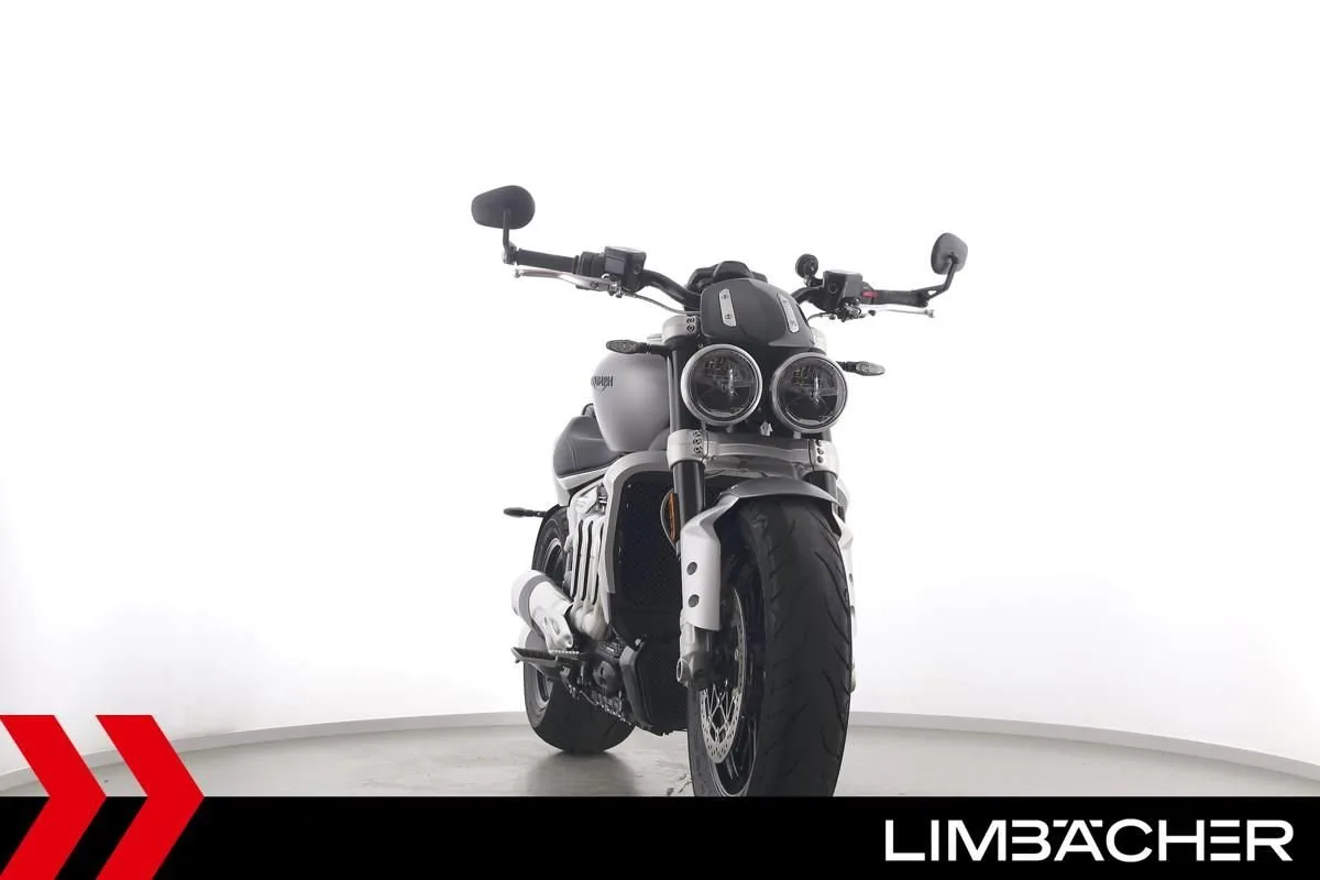 Triumph Rocket 3 R
