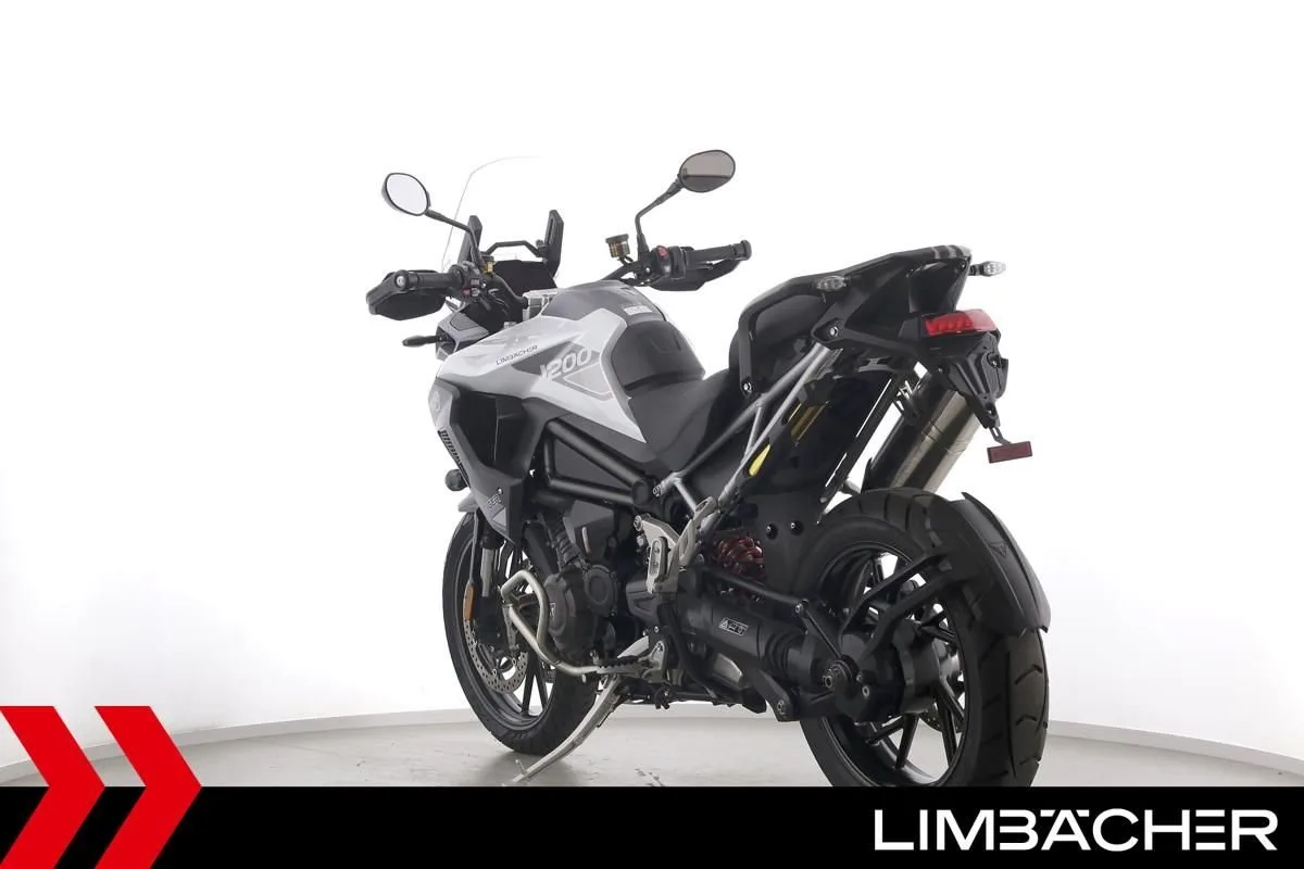 Triumph Tiger 1200 GT PRO