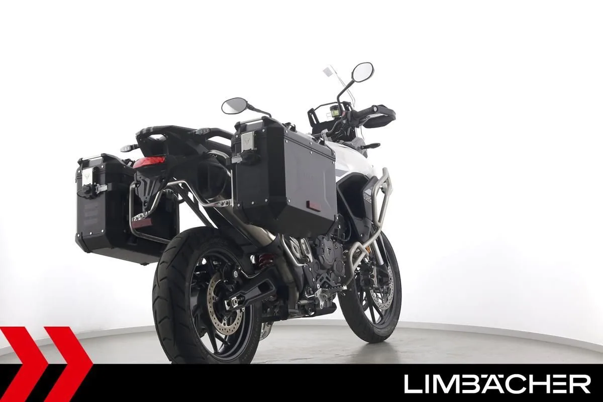 Triumph Tiger 900 GT Pro
