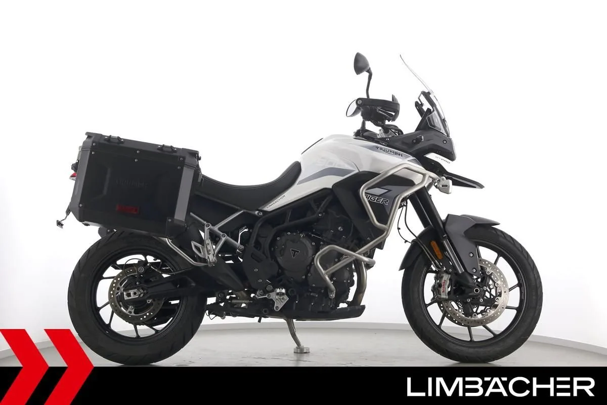 Triumph Tiger 900 GT Pro