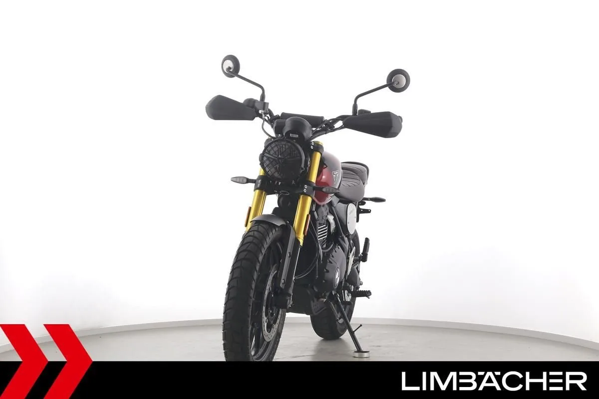 Triumph Scrambler 400 X