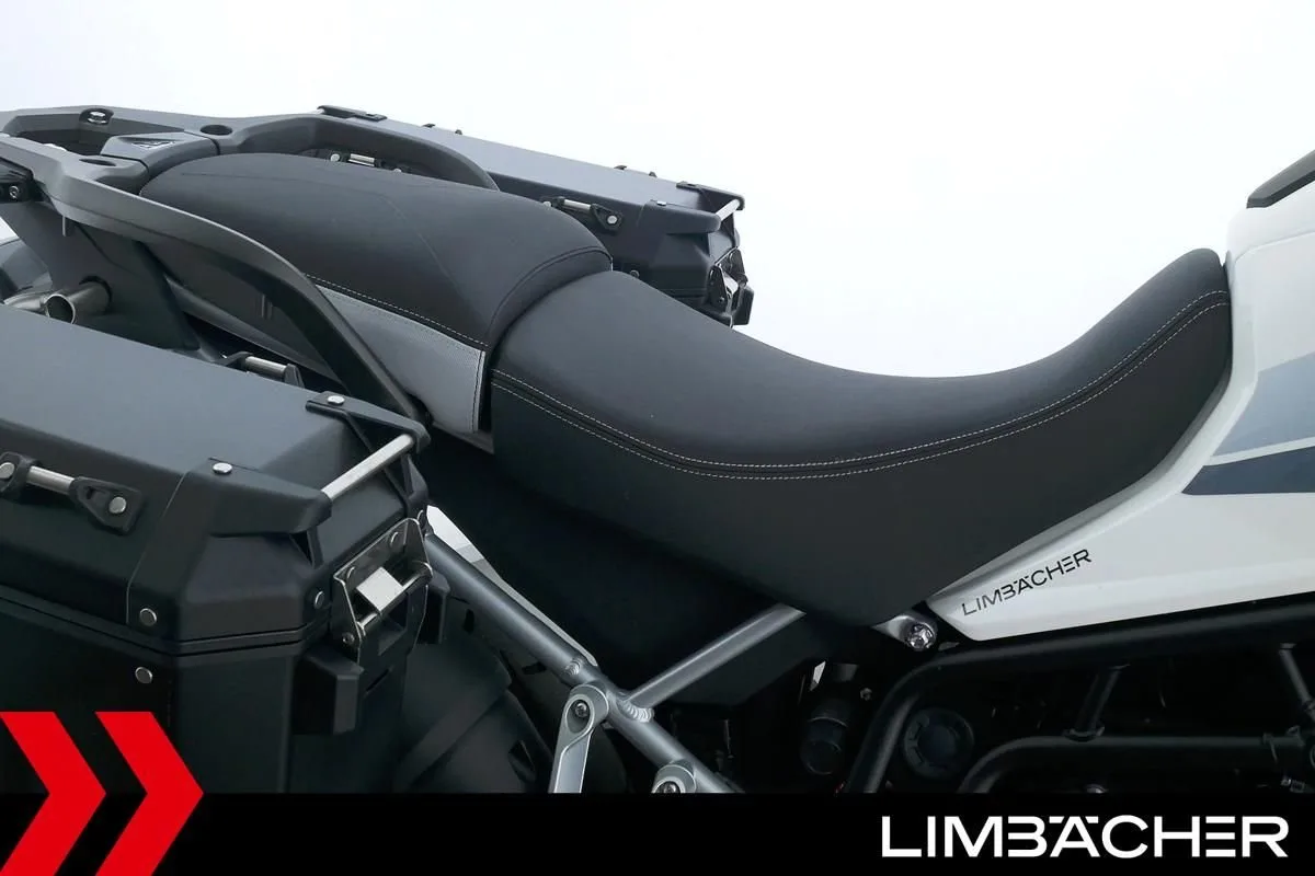 Triumph Tiger 900 GT Pro