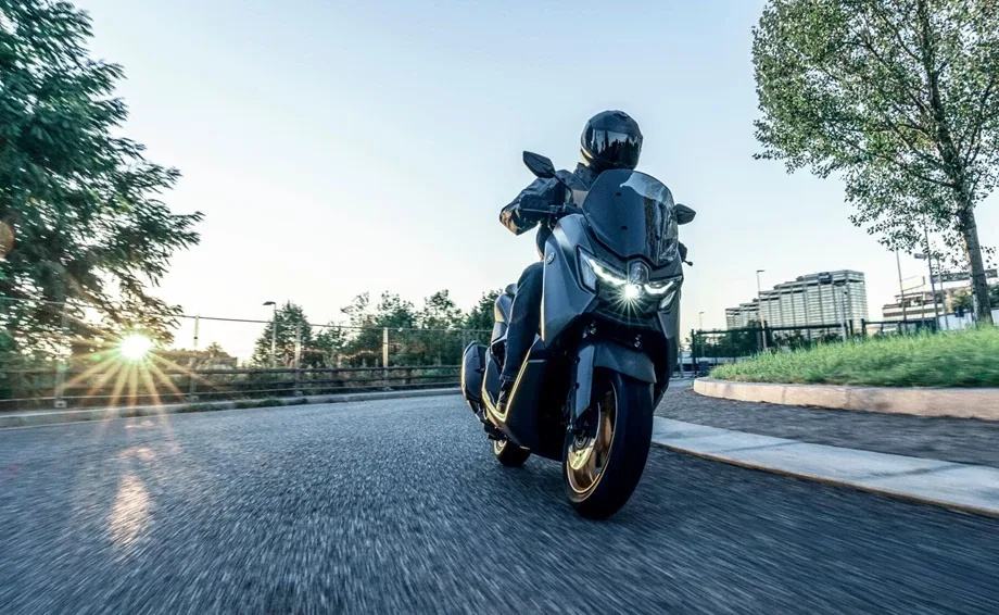 Yamaha NMAX 155 Tech MAX, MY 2026 - Crystal Graphite