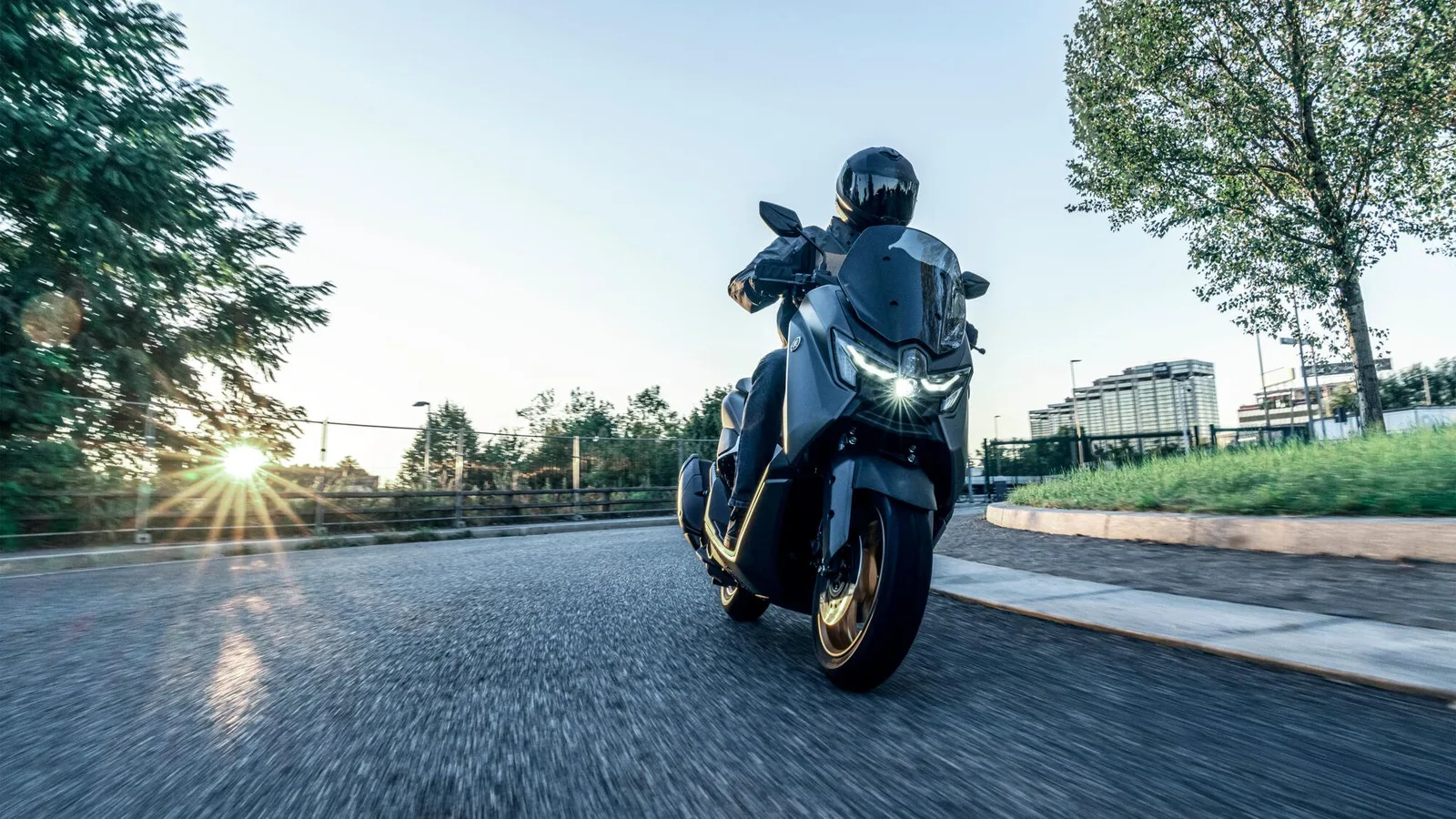 Yamaha NMAX 155 Tech MAX, MY 2026 - Crystal Graphite