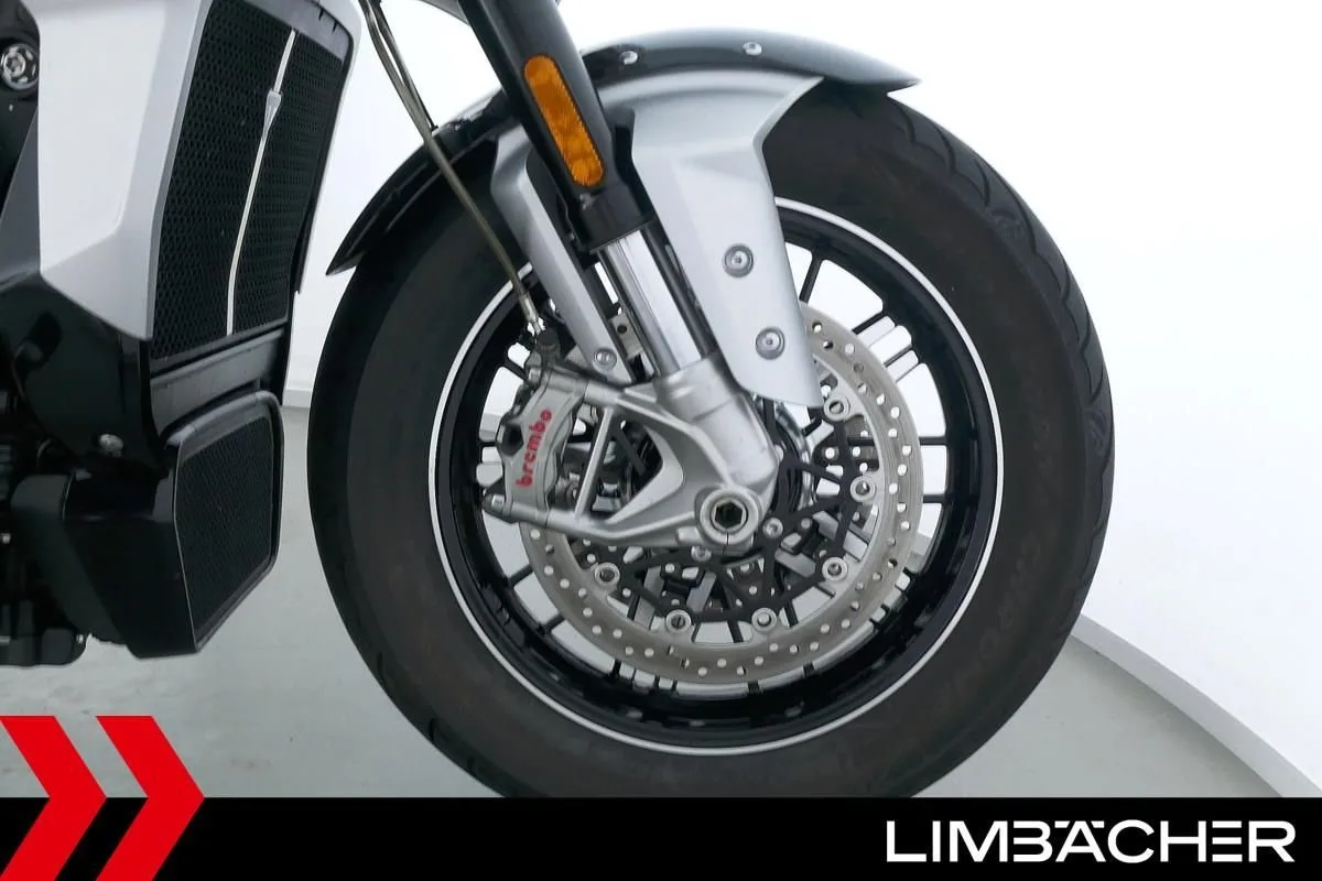 Triumph Rocket 3 GT